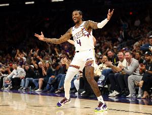 命运多舛 没好透啊！日记：杰伦·格林右腿筋拉伤预计缺席4到6周