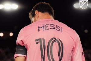 只是时间问题！美职联官方晒照：梅西距历史第一助攻王仅差4次