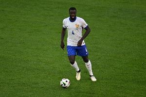 于帕梅卡诺为法国队出战的近23场比赛，其中18场球队完成零封