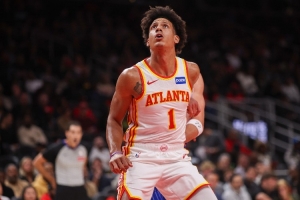 杰伦·约翰逊：队友和教练给我信心 那让我打得自由&不担心犯错