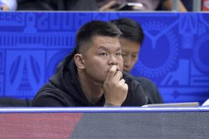 朱芳雨：广东男篮新赛季会奔着冠军的目标去前进 我们赛场见