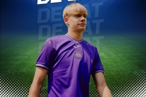 图片报：多特正关注17岁比利时小将德凯特及16岁瑞典前锋菲林