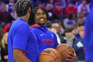 马克西：我真的很敬重哈登 他对篮球是发自内心的热爱！