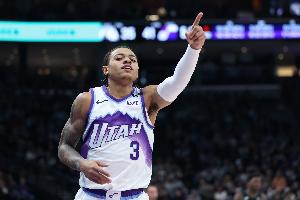 难阻失利！基昂特·乔治23投13中空砍35分4板7助2断 得分全队最高